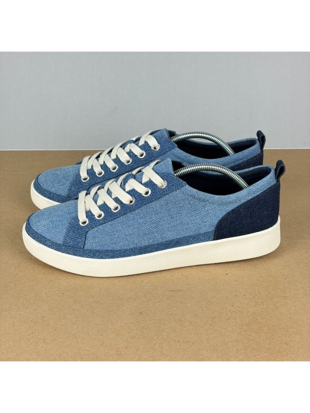 Vionic Winny Denim Sneakers Womens 9 Wide Blue White Casual Comfort Lace Up